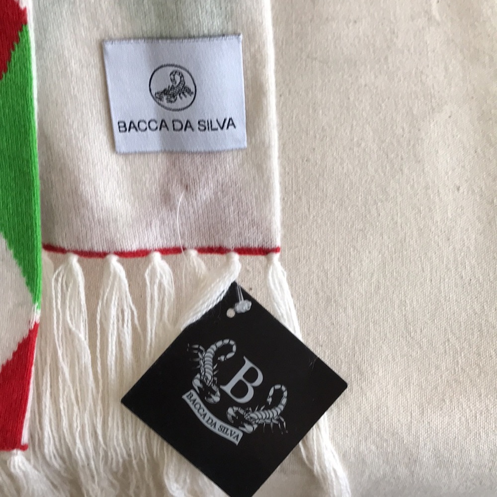 NWT Cashmere scarf Extra long rectangle Holiday red & green & purple & cream - Picture 3 of 10